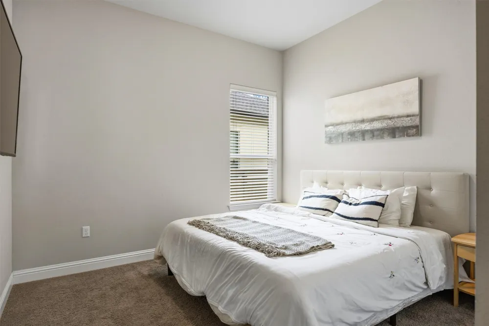 7122 Cut Plains Trail #17 Austin, TX 78726