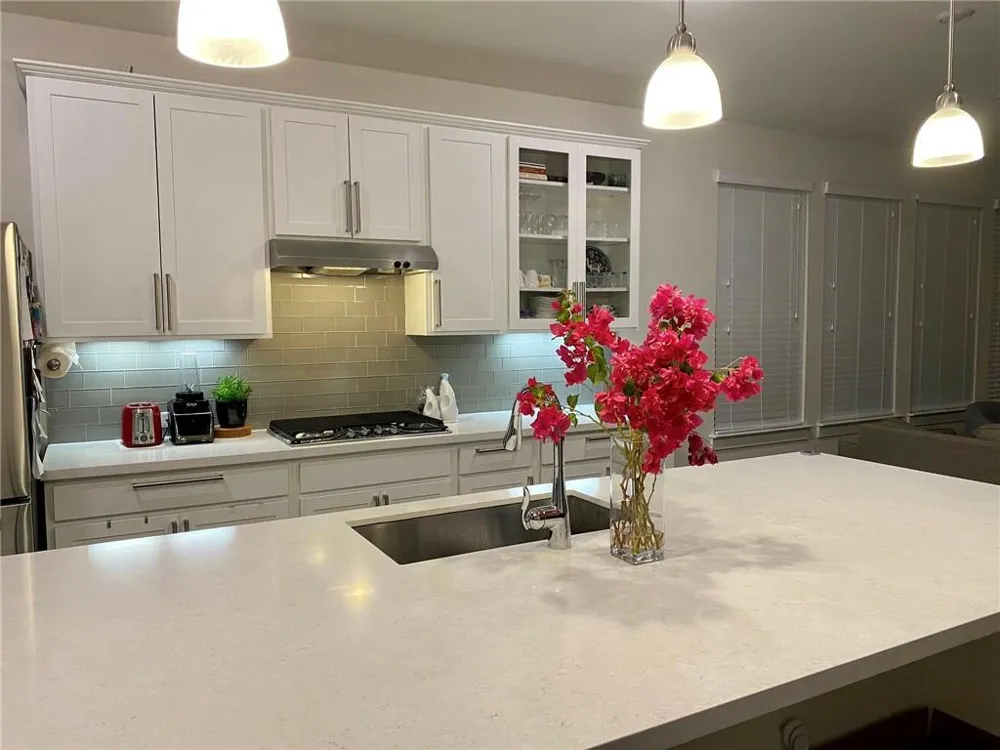 15700 Apex Place Austin, TX 78728