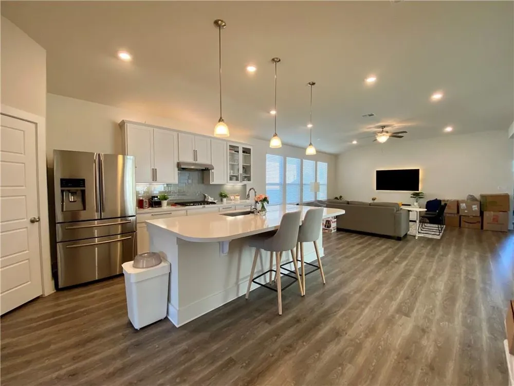 15700 Apex Place Austin, TX 78728