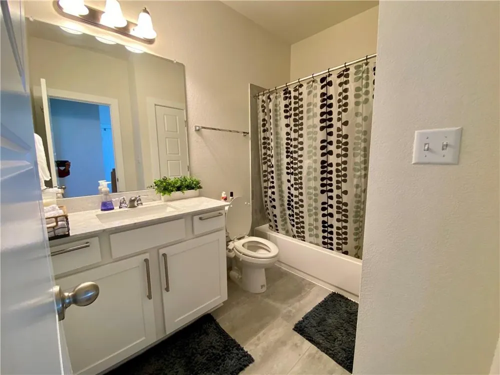 15700 Apex Place Austin, TX 78728