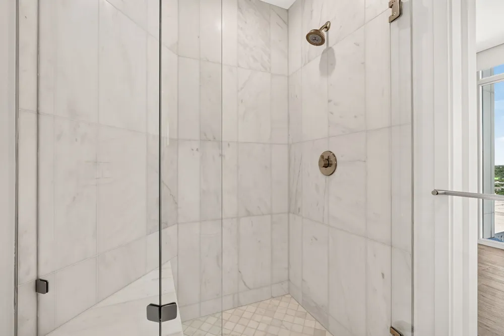 501 West Avenue #1504 Austin, TX 78701