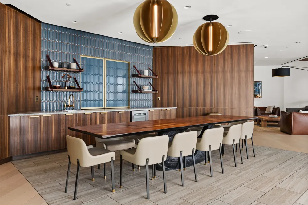 501 West Avenue #1504 Austin, TX 78701