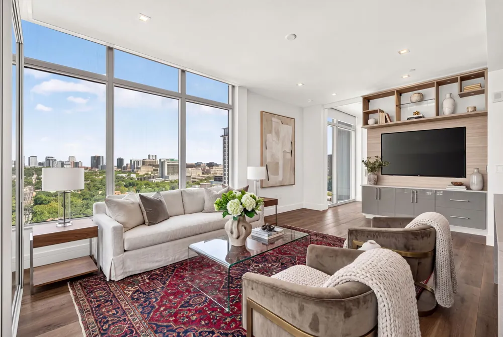 501 West Avenue #1504 Austin, TX 78701