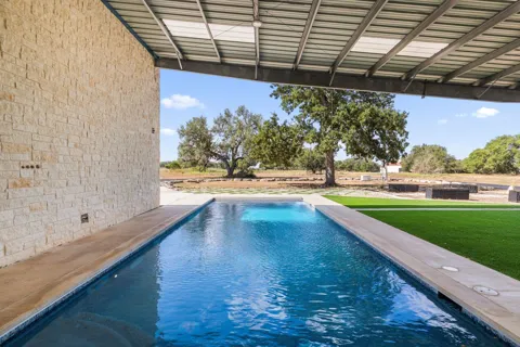 131 S Tailwind Drive