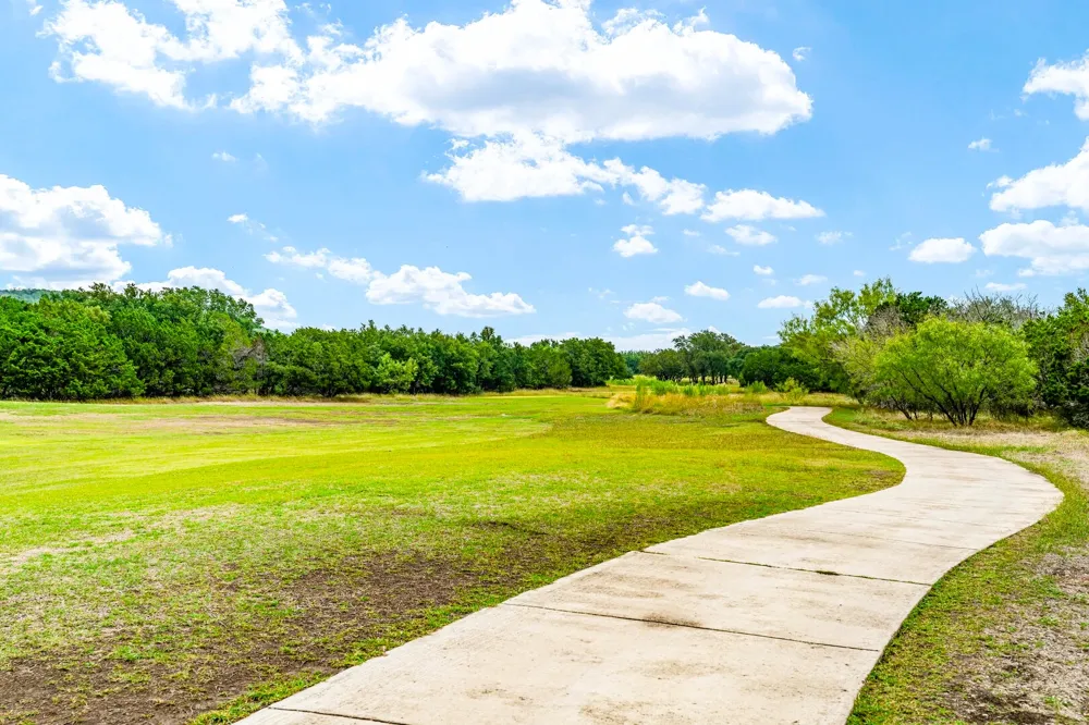 1718 Mountain Valley Road Concan, TX 78838
