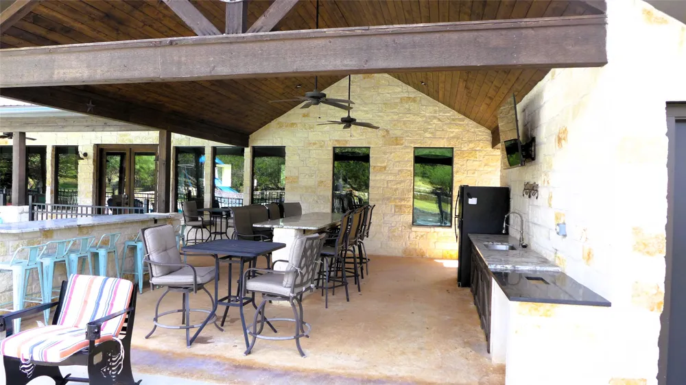 1718 Mountain Valley Road Concan, TX 78838