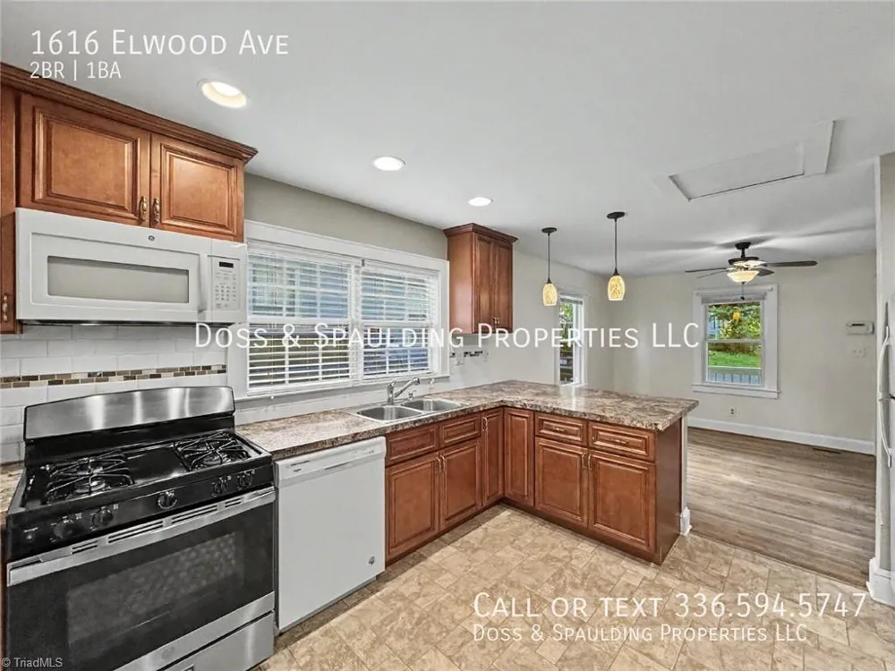1616 Elwood Avenue Greensboro, NC 27403