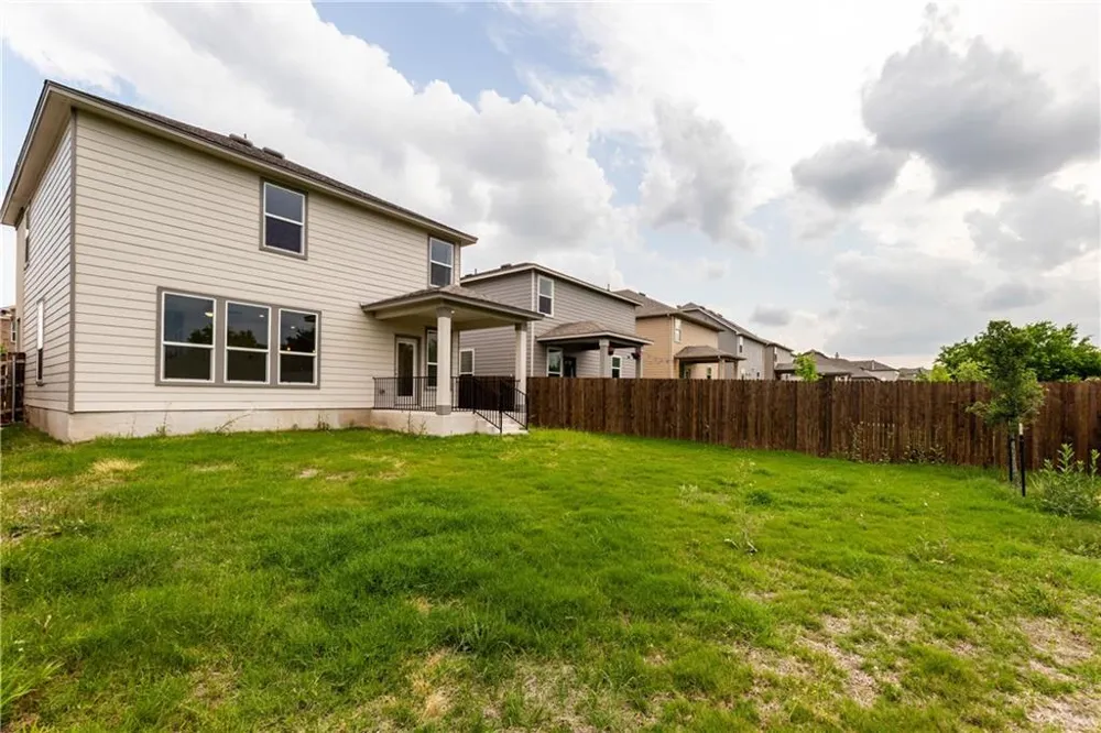 316 Los Cobos Lane Georgetown, TX 78626