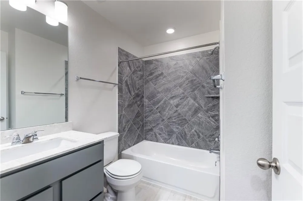 316 Los Cobos Lane Georgetown, TX 78626