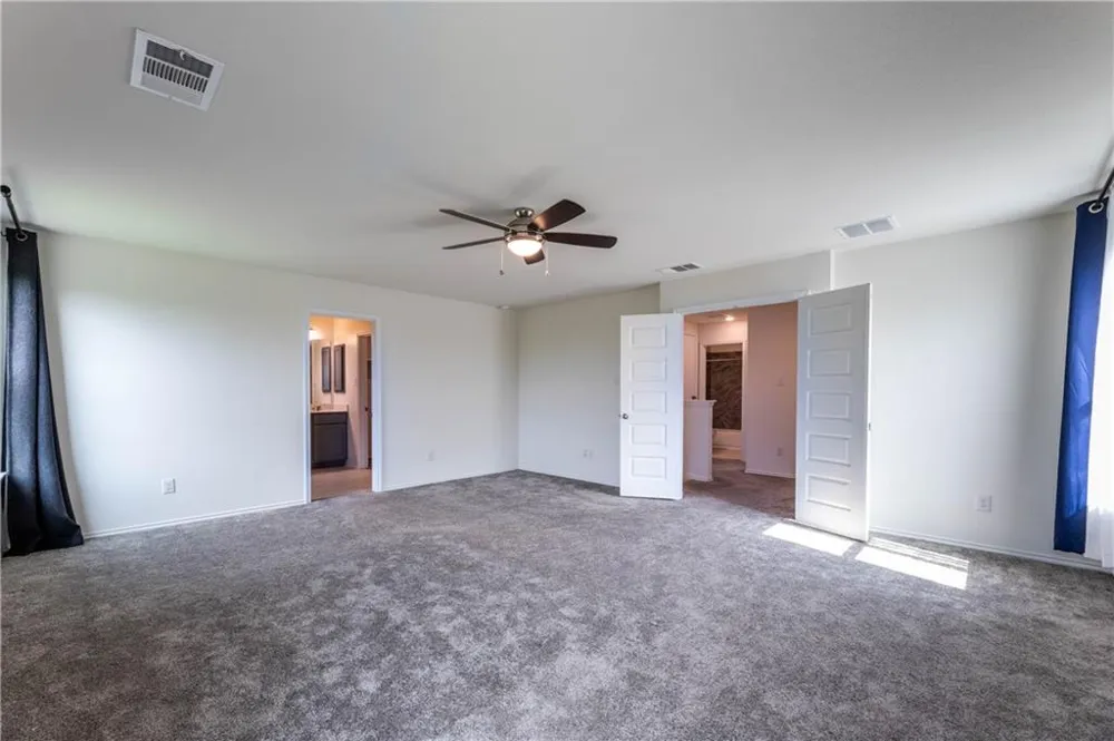 316 Los Cobos Lane Georgetown, TX 78626