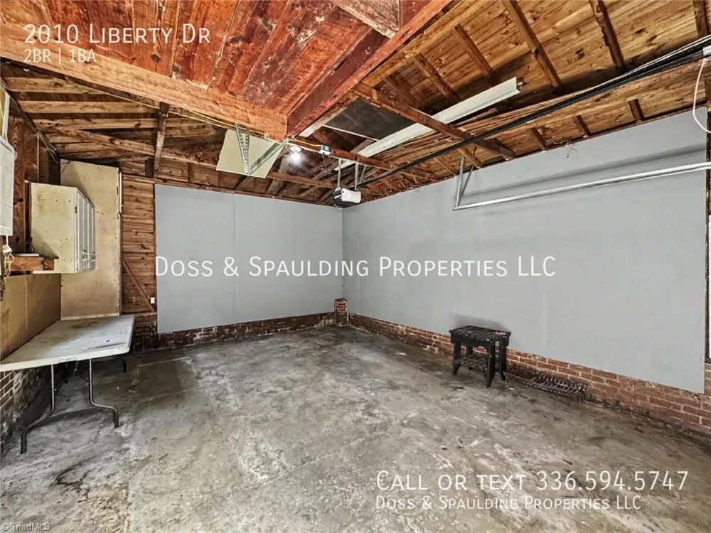 2010 Liberty Drive Greensboro, NC 27408