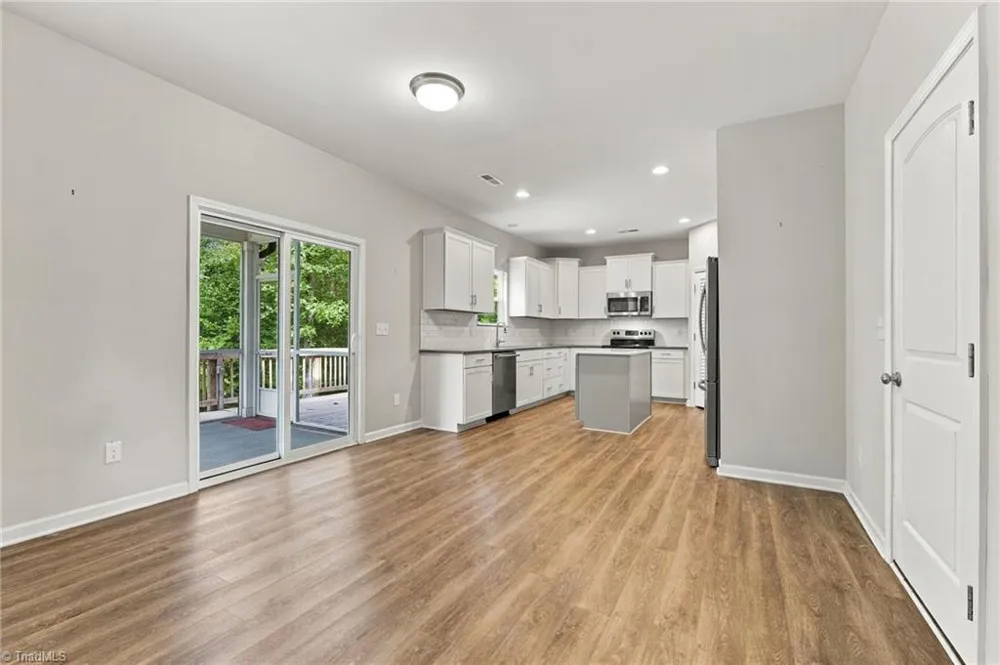 236 Colonnade Drive Elon, NC 27244