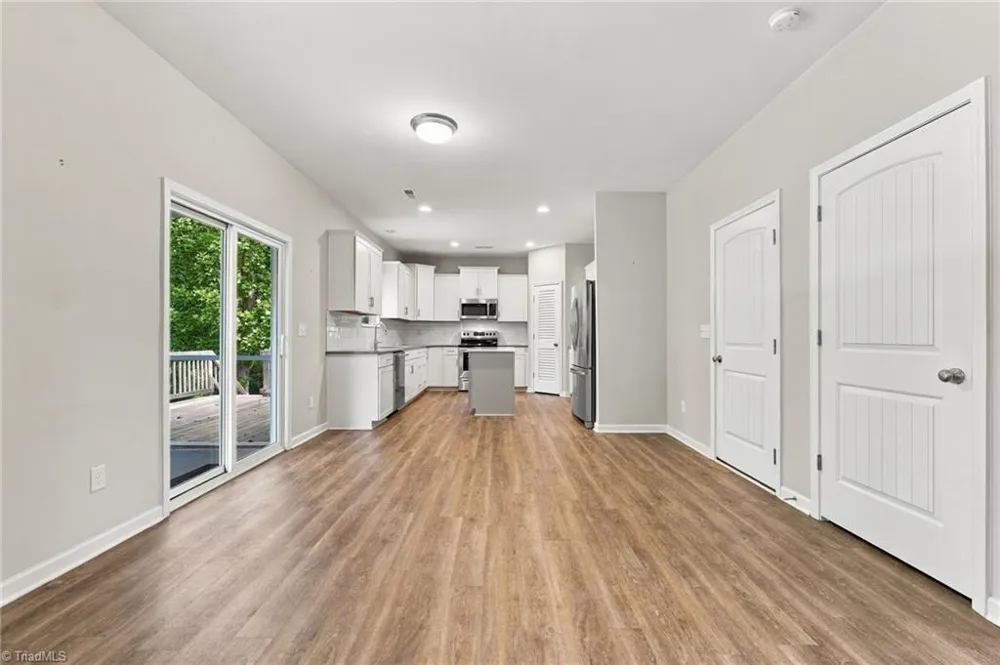 236 Colonnade Drive Elon, NC 27244