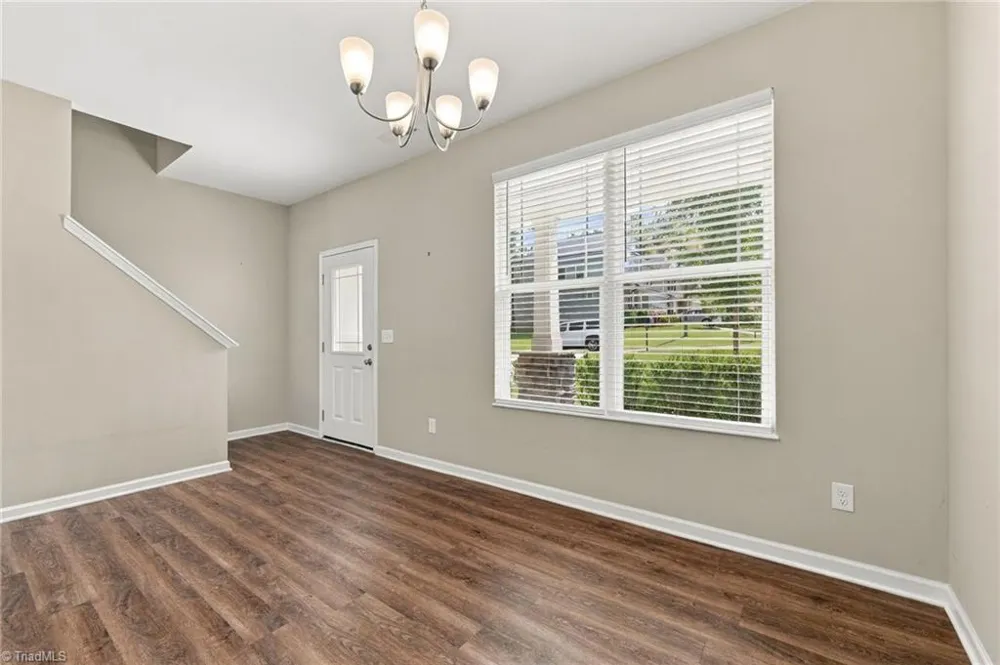 236 Colonnade Drive Elon, NC 27244