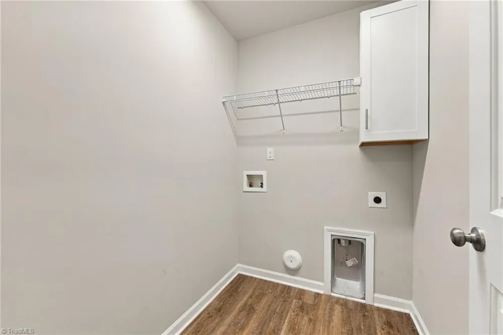 236 Colonnade Drive Elon, NC 27244