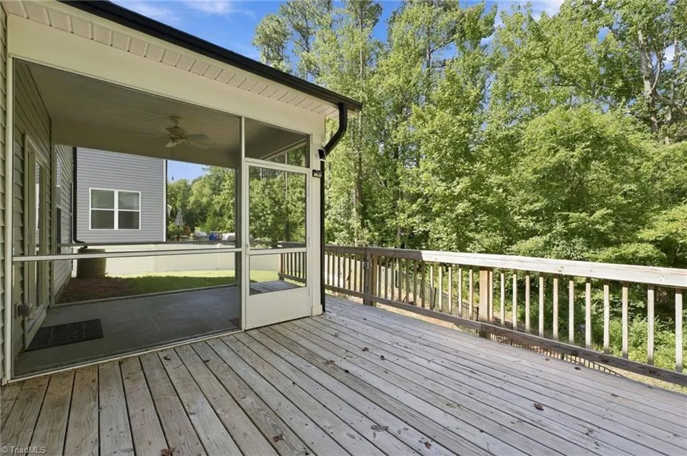 236 Colonnade Drive Elon, NC 27244