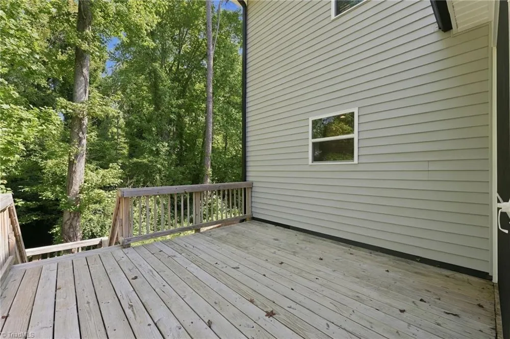 236 Colonnade Drive Elon, NC 27244