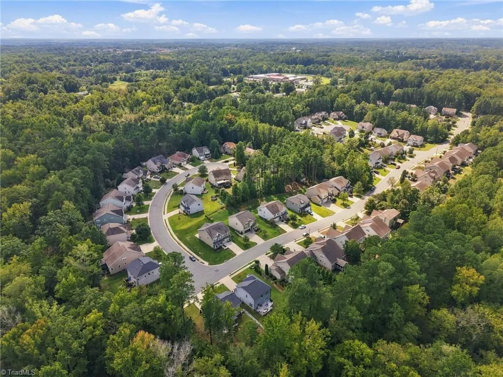 236 Colonnade Drive Elon, NC 27244