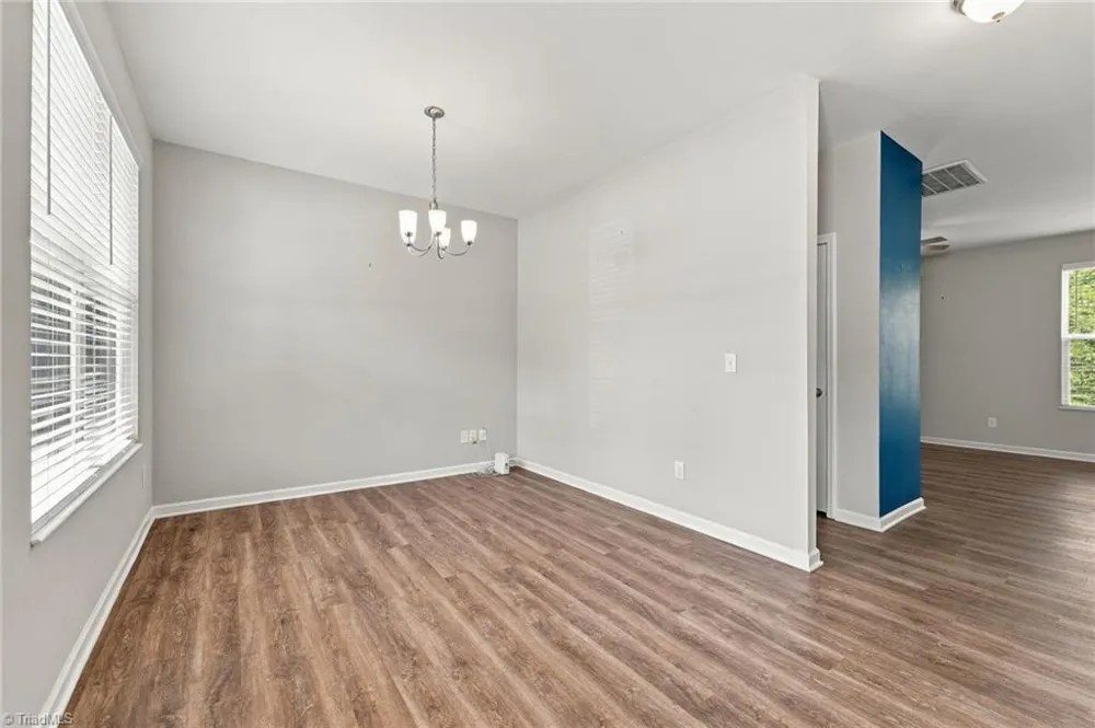 236 Colonnade Drive Elon, NC 27244