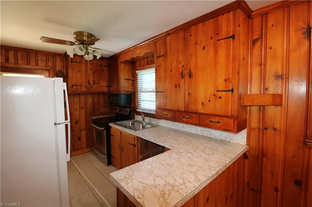 5611 Windy Hill Drive Winston-Salem, NC 27105