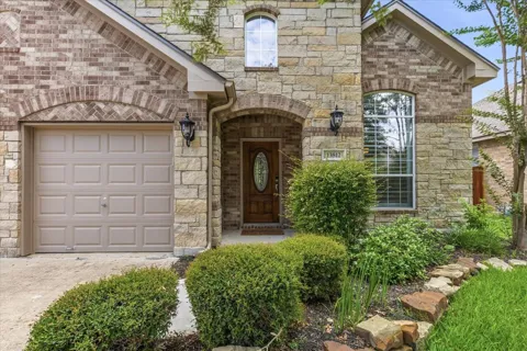 13812 Long Shadow Drive