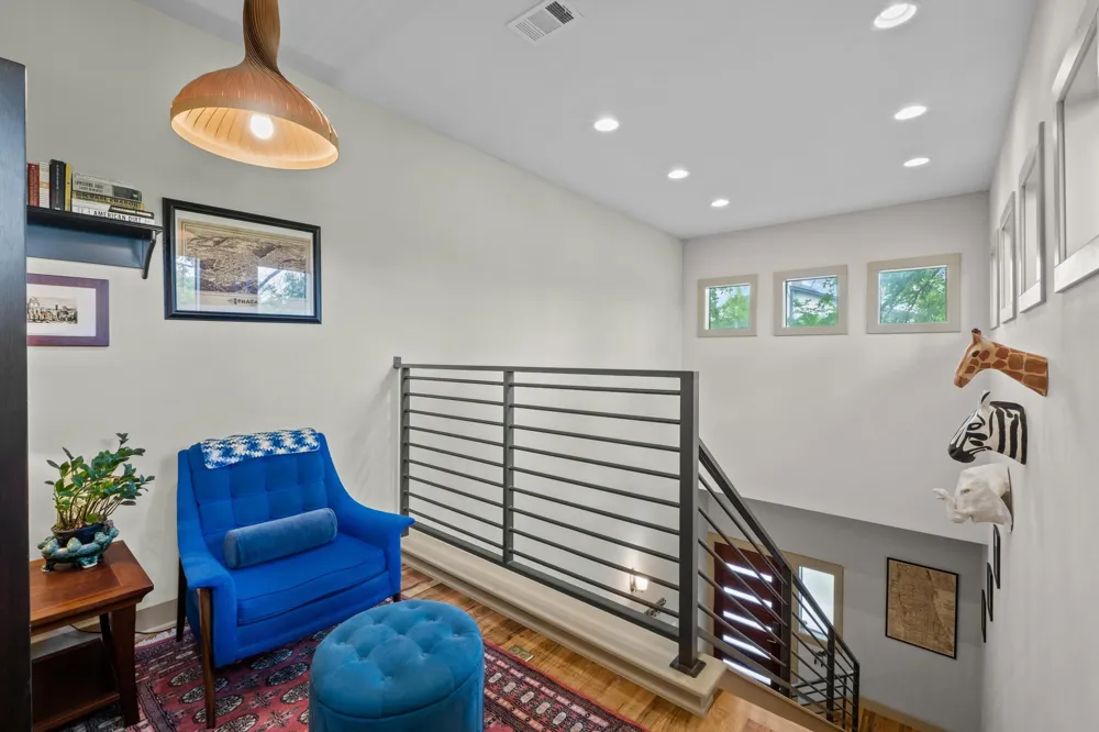 1907 E 20th Street Austin, TX 78722