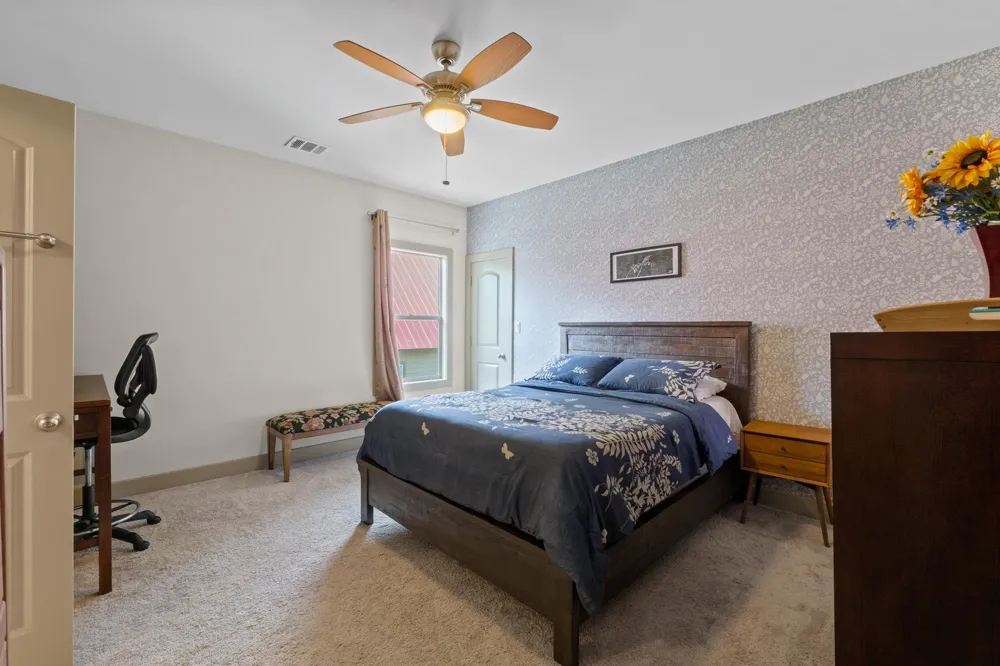 1907 E 20th Street Austin, TX 78722