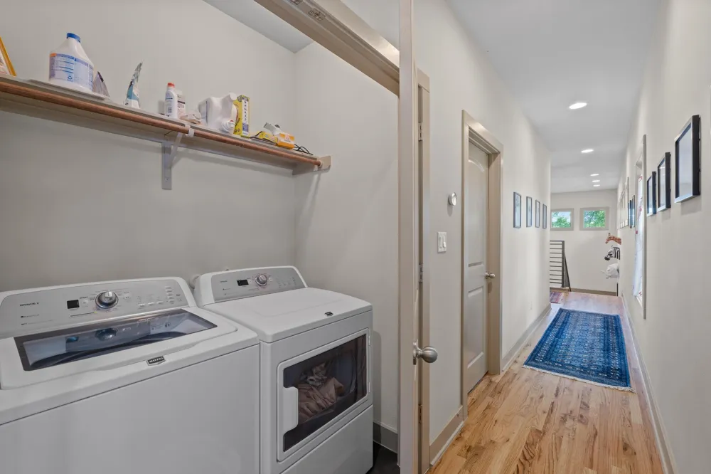 1907 E 20th Street Austin, TX 78722