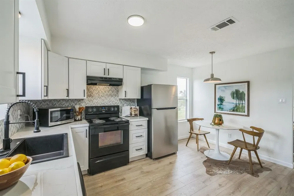 6914 Rifle Bend #A Austin, TX 78736