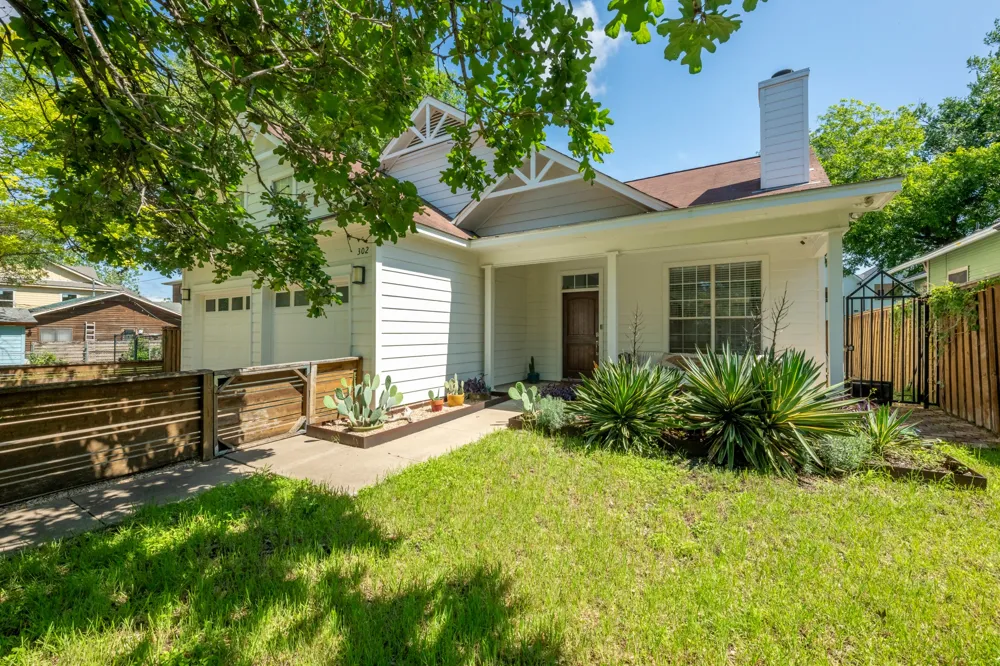 302 Ben Howell Drive Austin, TX 78704