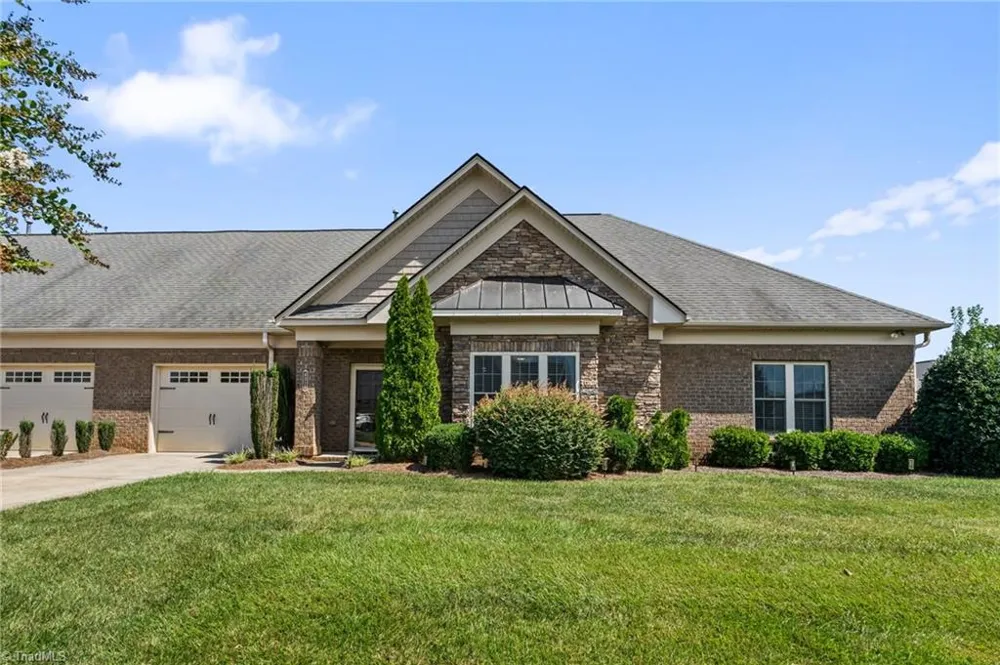 4318 Rockledge Lane Thomasville, NC 27360