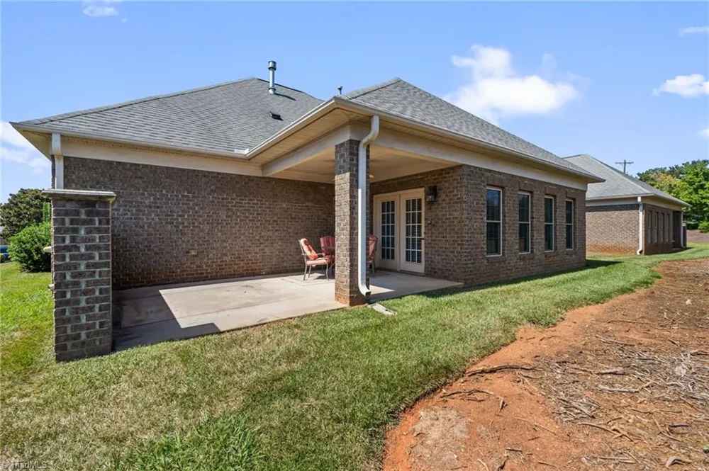 4318 Rockledge Lane Thomasville, NC 27360