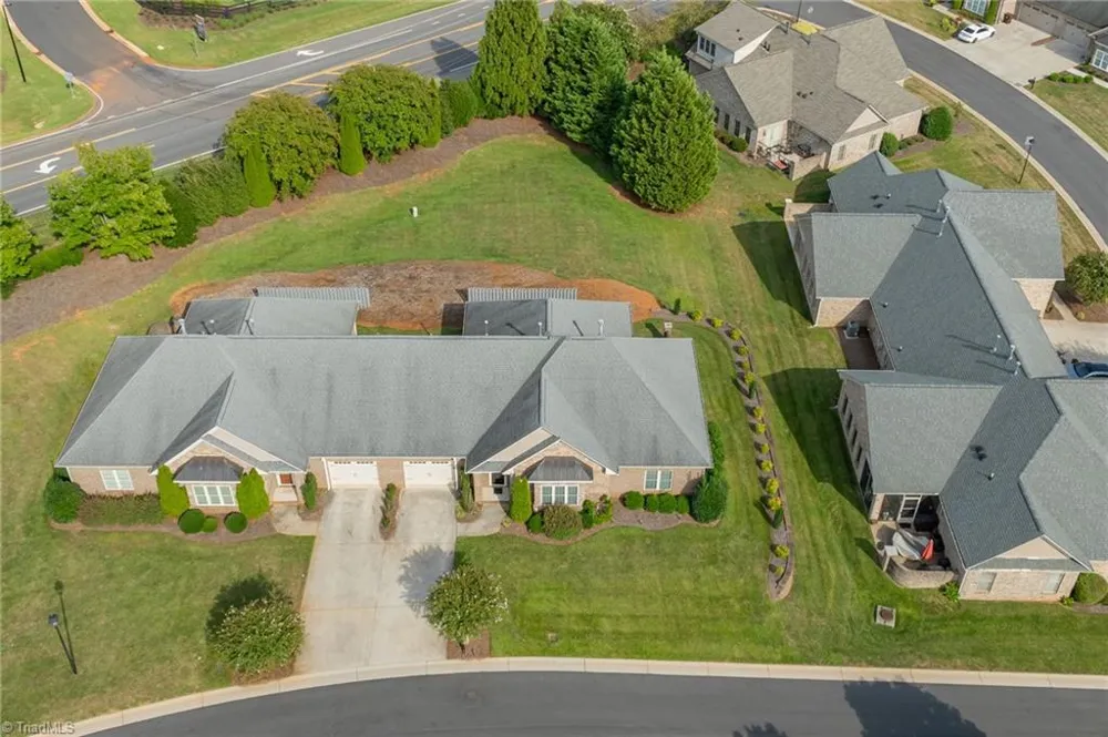 4318 Rockledge Lane Thomasville, NC 27360