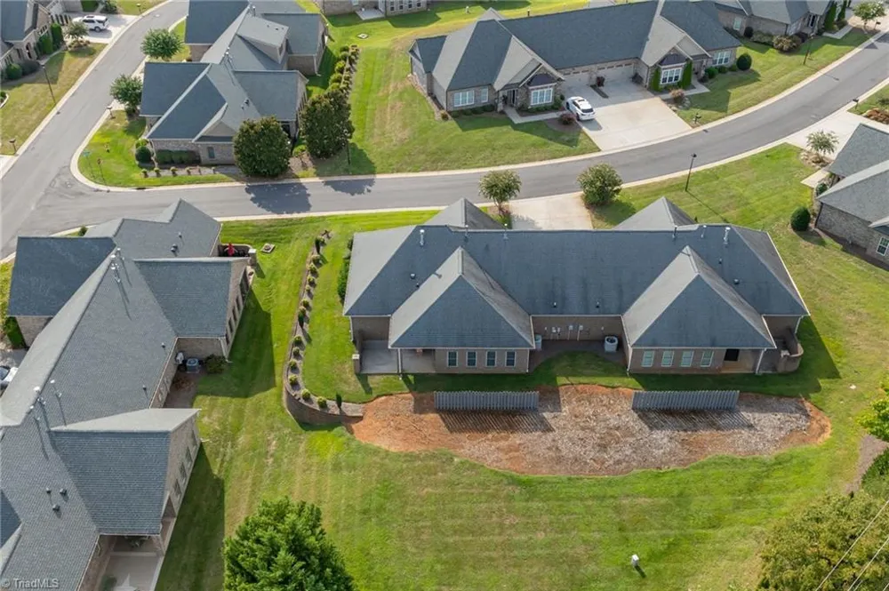 4318 Rockledge Lane Thomasville, NC 27360