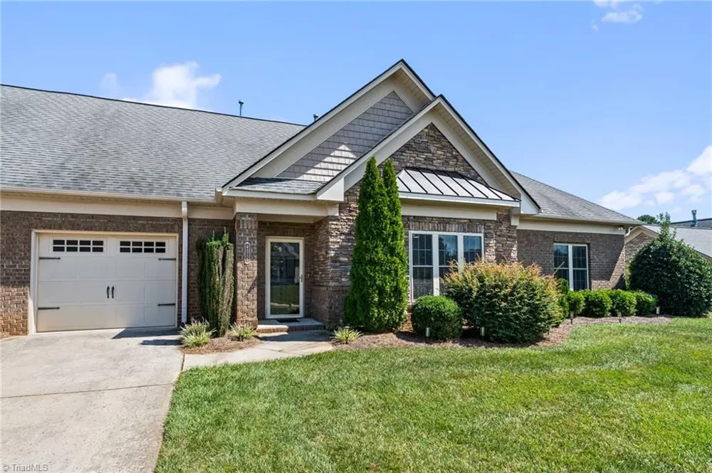 4318 Rockledge Lane Thomasville, NC 27360