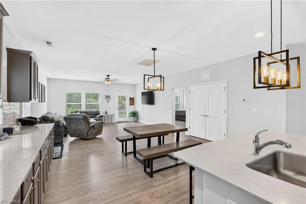 1671 Coopers Hawk Drive Kernersville, NC 27284