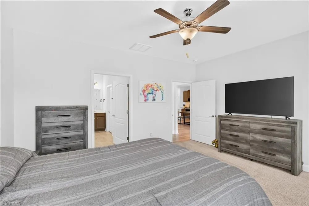 1671 Coopers Hawk Drive Kernersville, NC 27284
