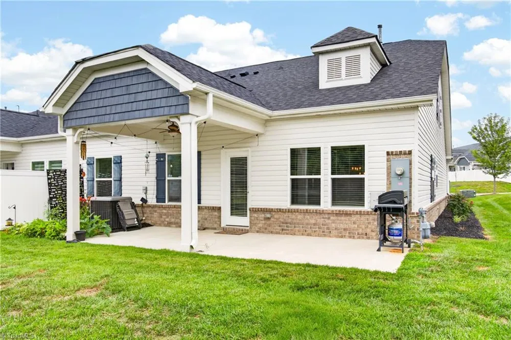 1671 Coopers Hawk Drive Kernersville, NC 27284