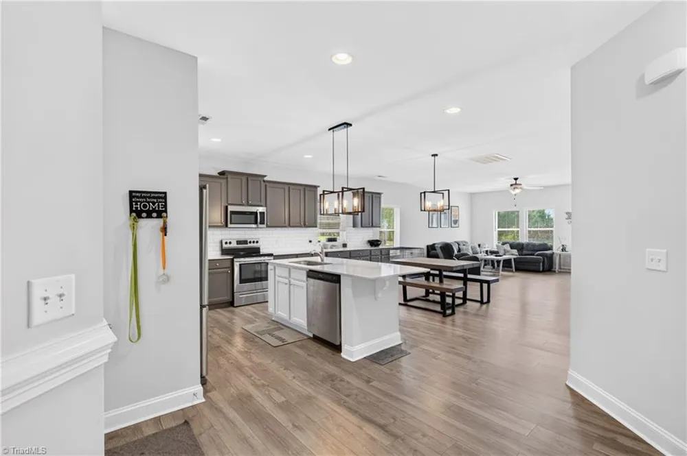 1671 Coopers Hawk Drive Kernersville, NC 27284
