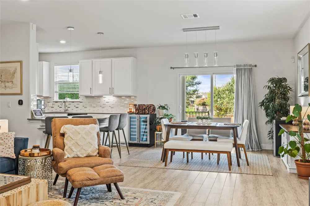 817 Sand Hill Branch Drive Austin, TX 78748