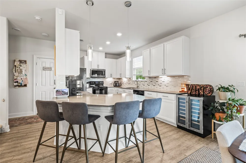 817 Sand Hill Branch Drive Austin, TX 78748