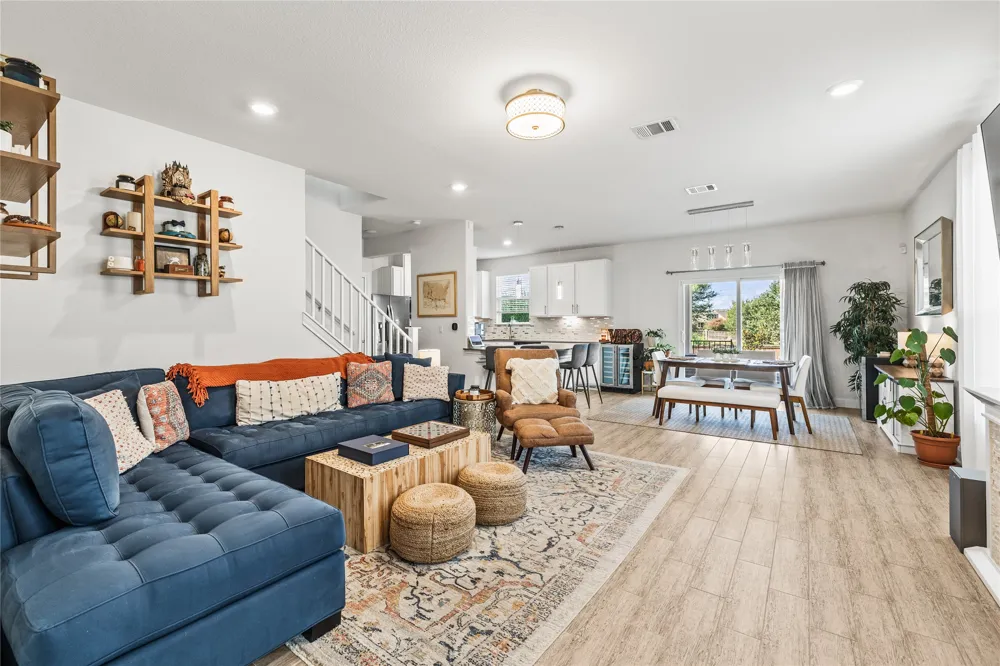 817 Sand Hill Branch Drive Austin, TX 78748