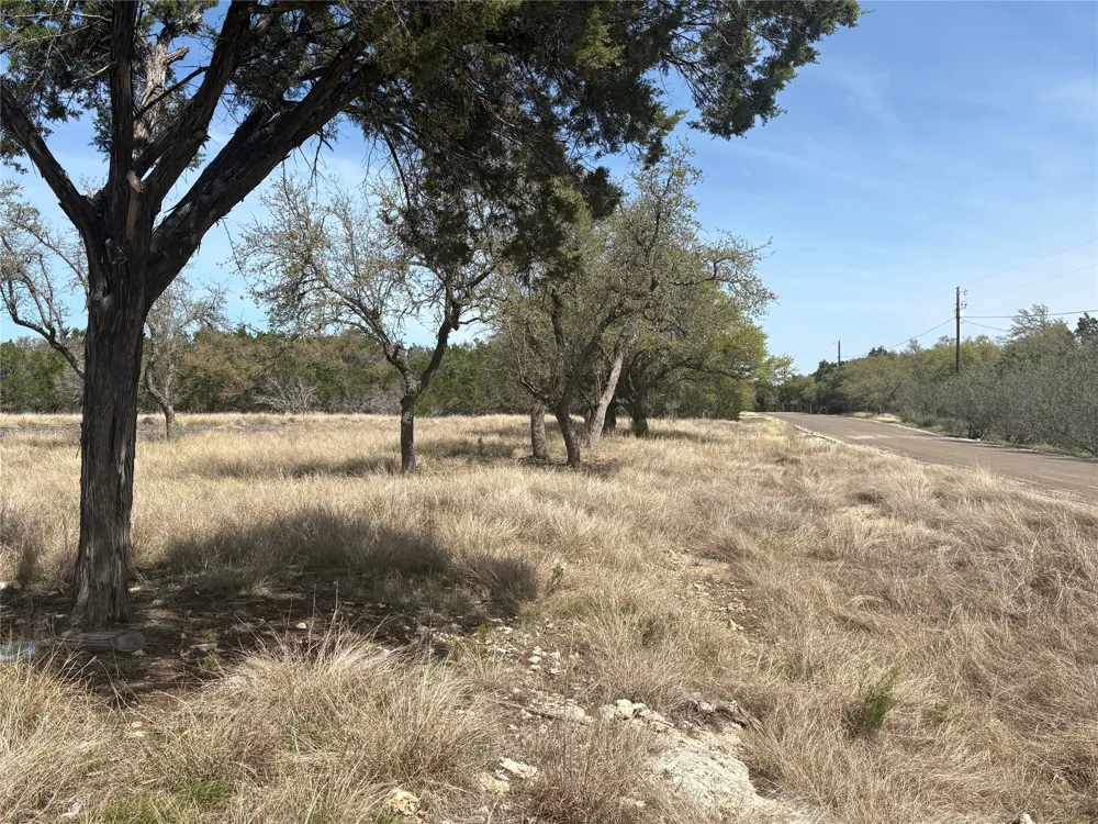 304 Stonegate Lane Dripping Springs, TX 78620
