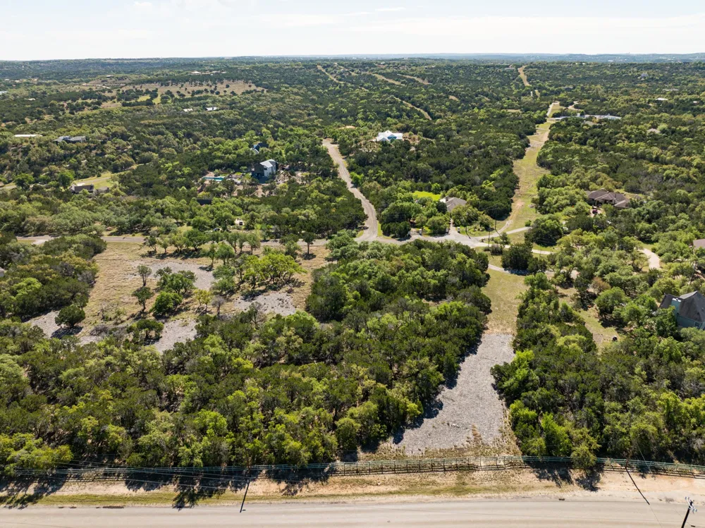 304 Stonegate Lane Dripping Springs, TX 78620