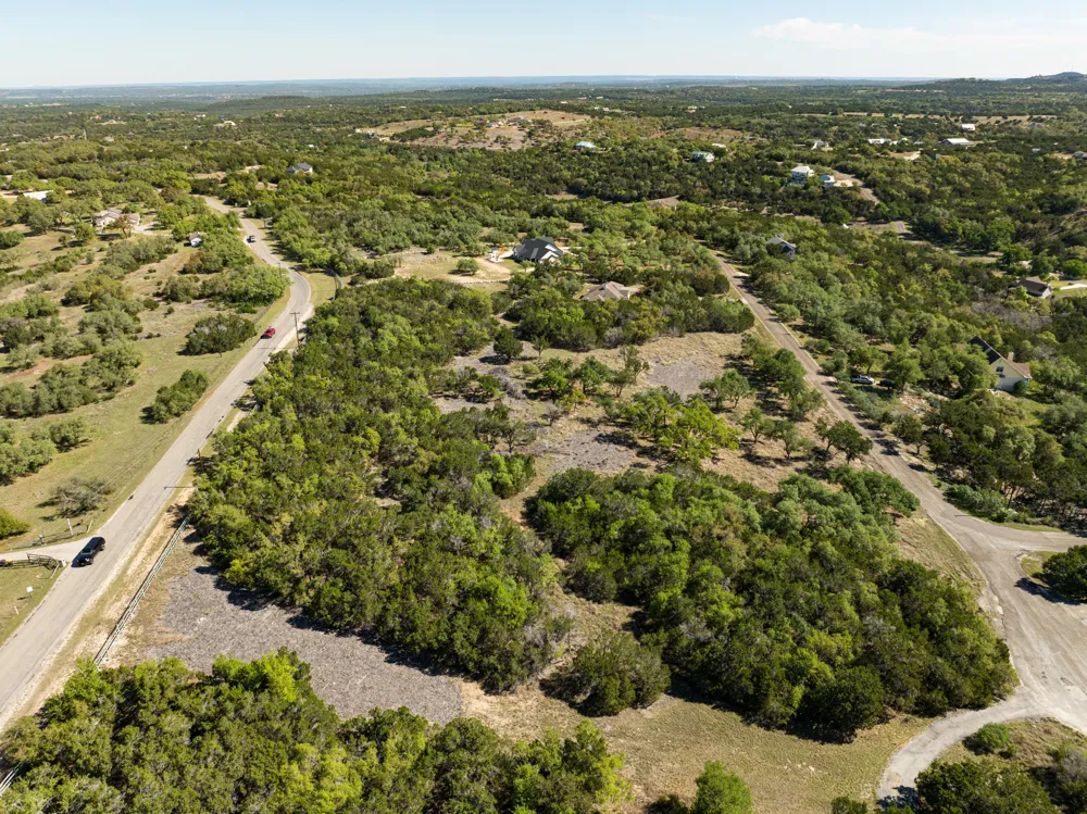 304 Stonegate Lane Dripping Springs, TX 78620