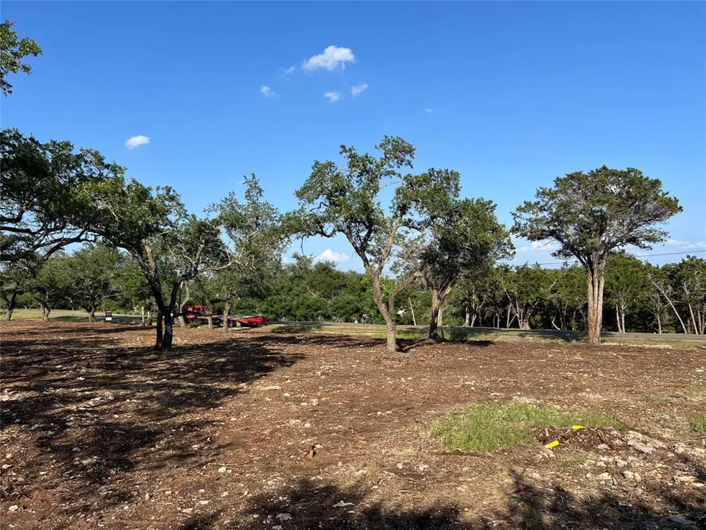 304 Stonegate Lane Dripping Springs, TX 78620