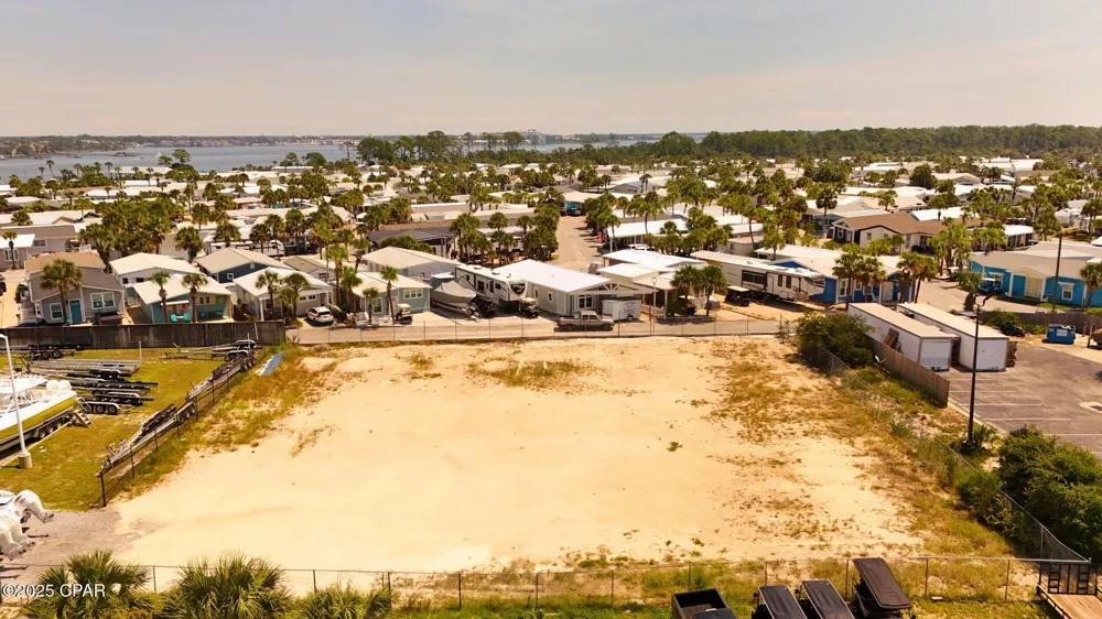 4031 Thomas Drive Panama City Beach, FL 32408