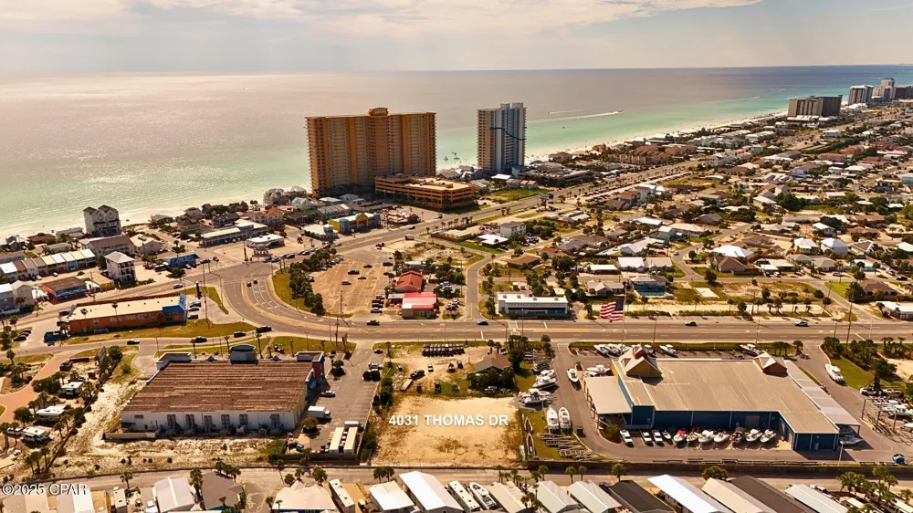4031 Thomas Drive Panama City Beach, FL 32408