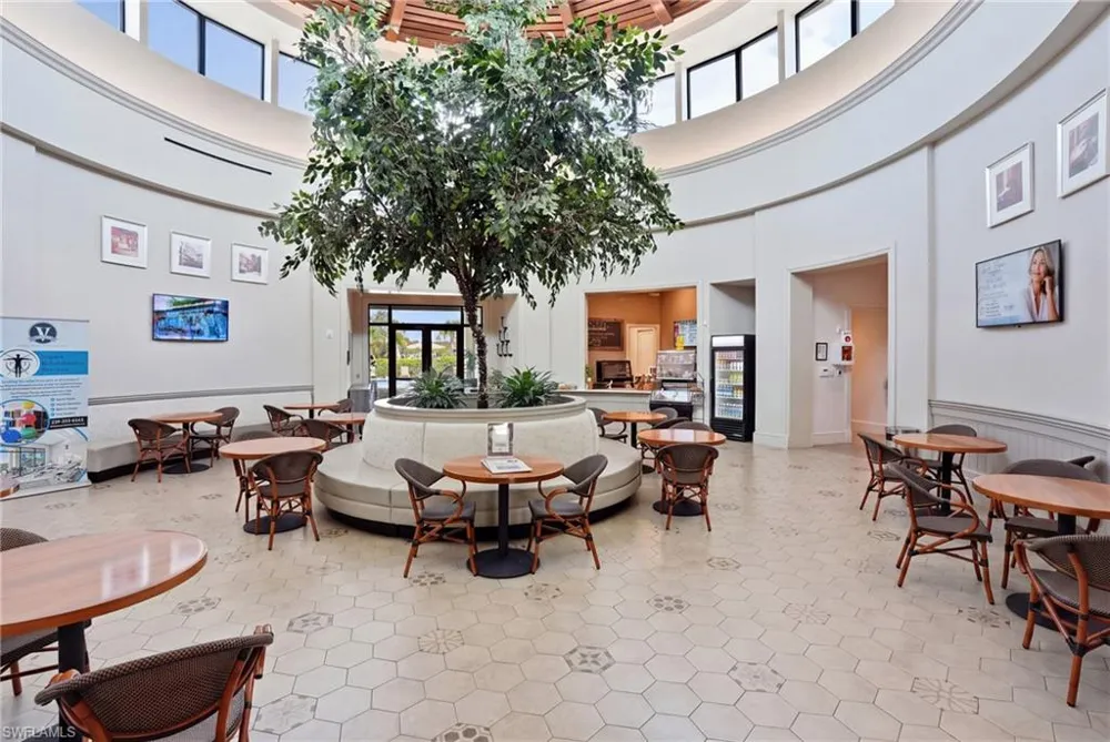 718 Regency Reserve Circle #3104 Naples, FL 34119