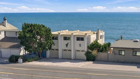 3512 Pacific Coast Highway